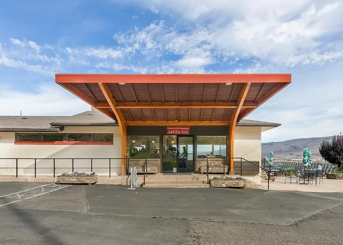Celilo Inn